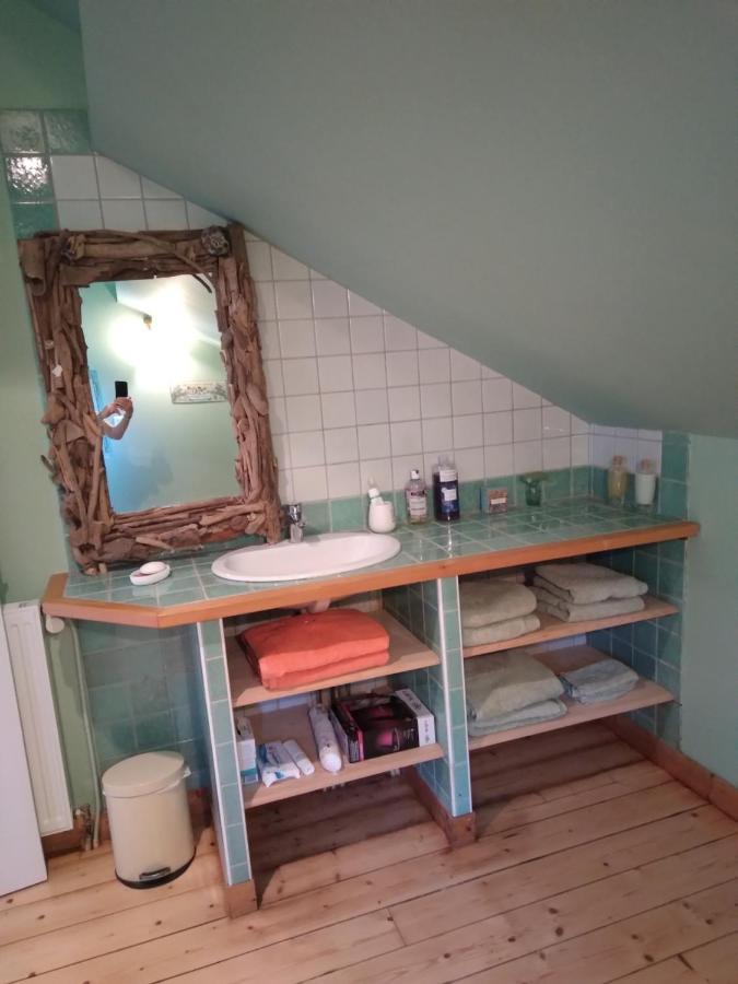 Les Dames De La Saugiat Bed and Breakfast Le Fied Εξωτερικό φωτογραφία